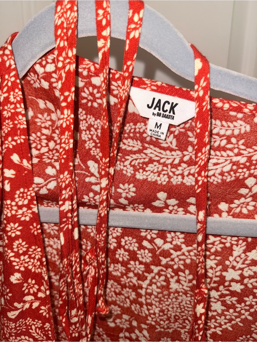 BB Dakota Rust Red Floral Tie-Front Blouse - Picture 3 of 3